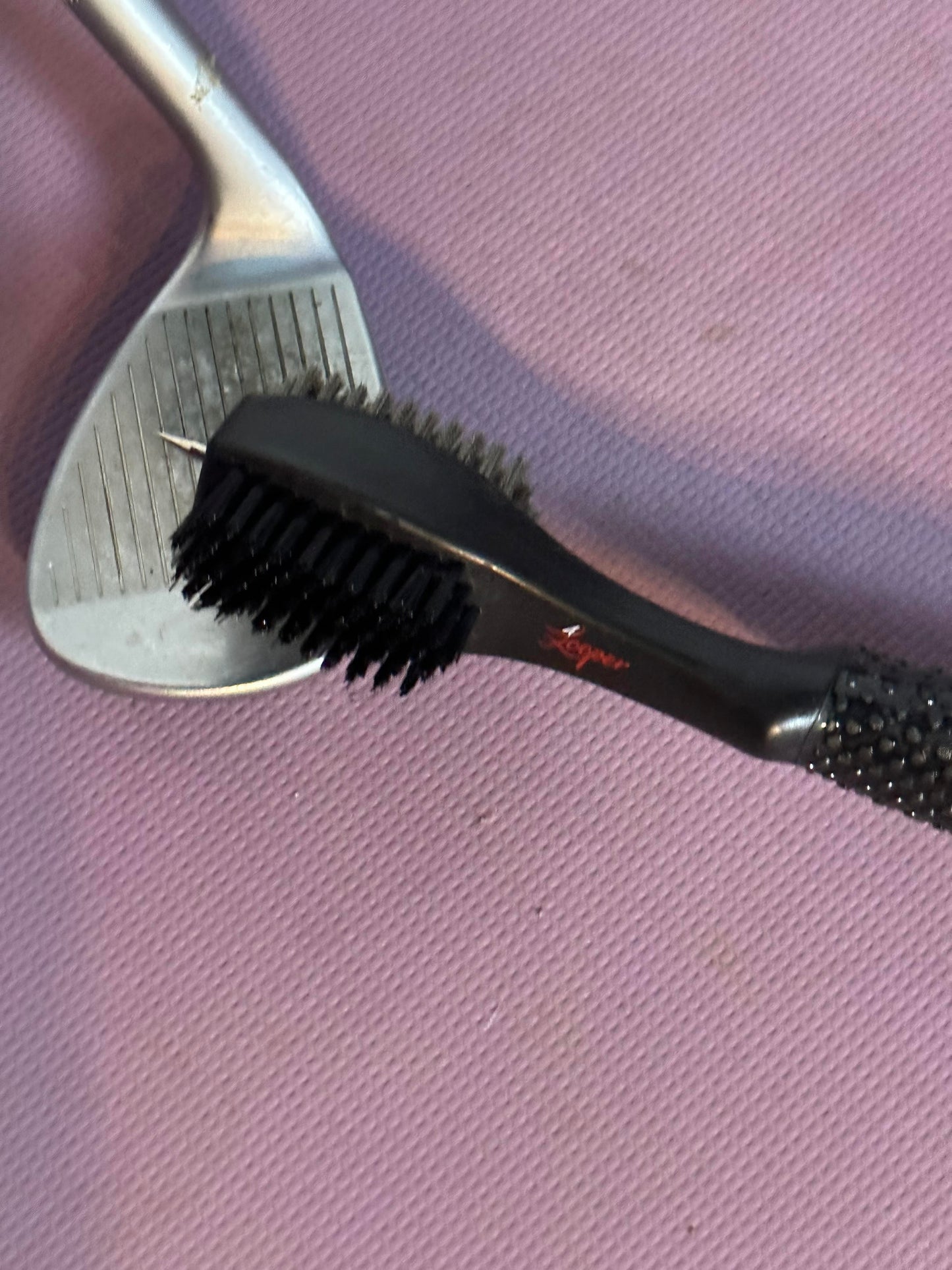 The 4Looper Club Brush and Cleaning Tool